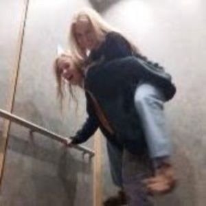 Meet your Posher, Layla